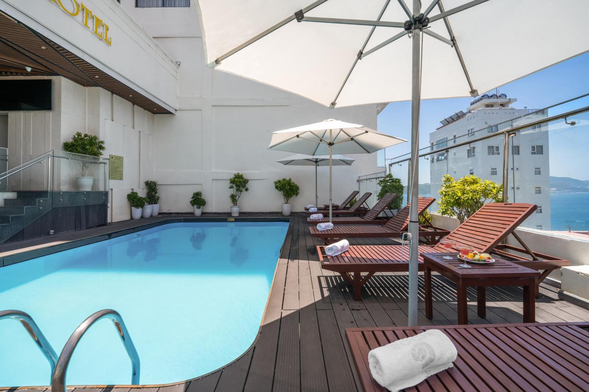 Sochi Hotel Nha Trang Exterior photo